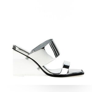 Alexander McQueen Mirror Silver Leather Sandals - NWT